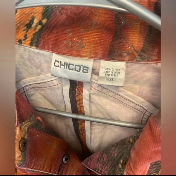 Chico's Abstract Graffiti - Picture 8 of 12